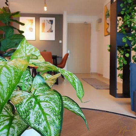 Nowhere 2Br & 2Bath Apartment With Balcony @ Reizz Residences Kuala Lumpur Dış mekan fotoğraf
